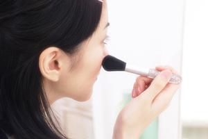 日本橋で叶える理想の肌ケア：化粧品選びと肌診断の最先端ガイド